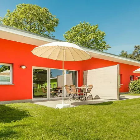 펜션 Bungis - 28 Ferienhaeuser Am Grimnitzsee G4 *