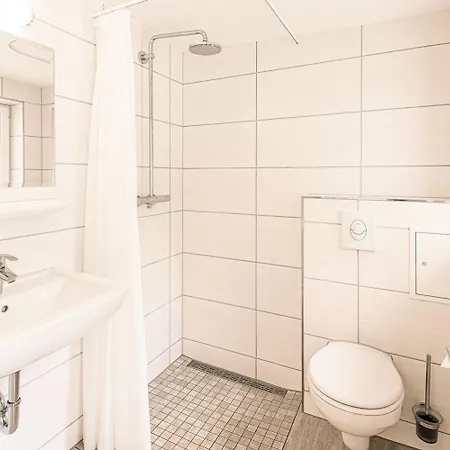 Bungis - 28 Ferienhaeuser Am Grimnitzsee G4